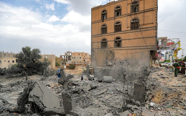 The U.S. Should Engage with the Houthis Instead of Bombing Yemen
